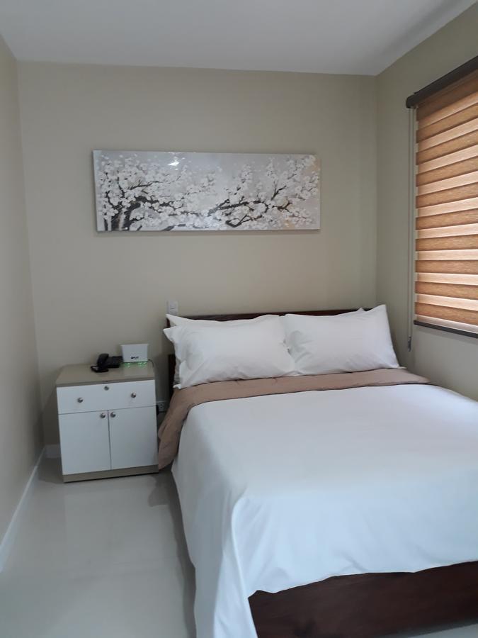 Yulz 516 At Cityscape Bacolod Buitenkant foto