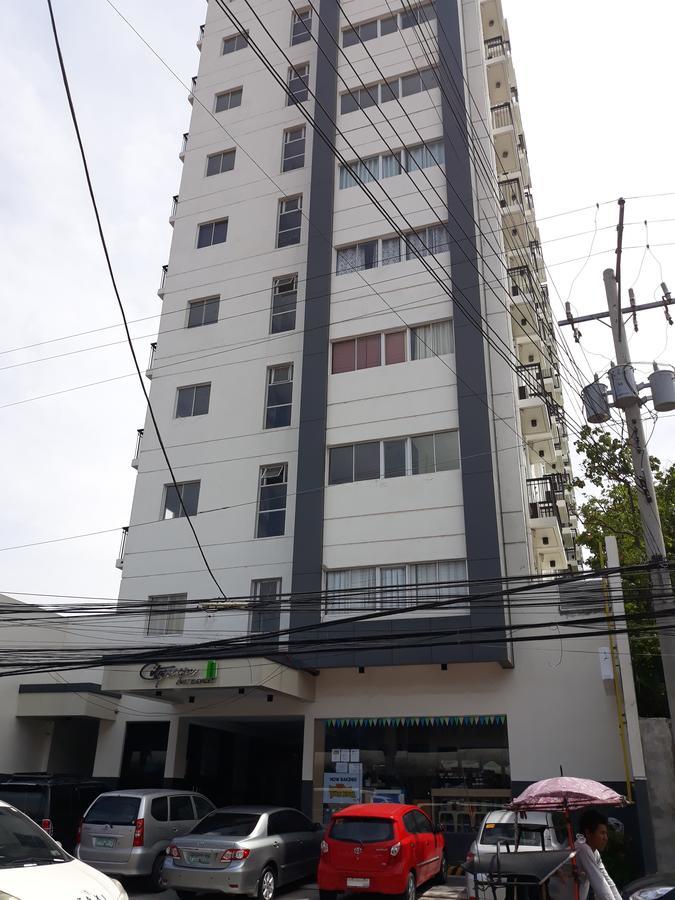 Yulz 516 At Cityscape Bacolod Buitenkant foto